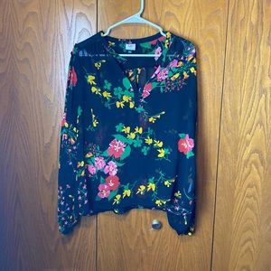 Cabi floral long sleeve blouse medium